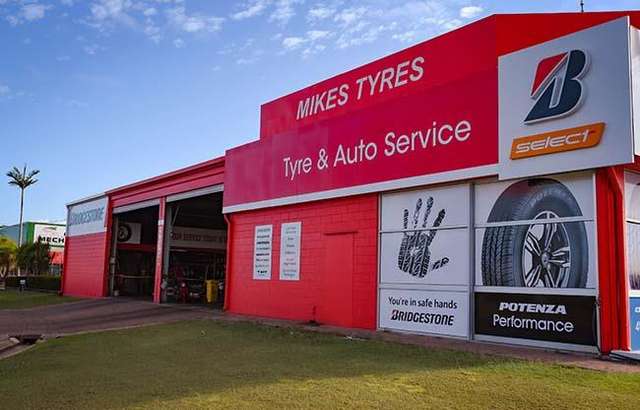 Bridgestone Select Tyre & Auto Townsville (Garbutt) workshop gallery image