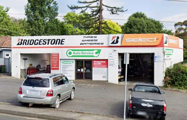 Bridgestone Select Tyre & Auto Croydon VIC workshop gallery image