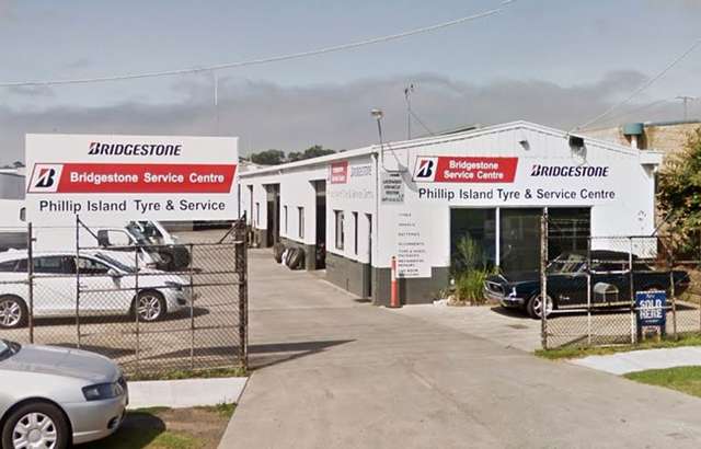 Bridgestone Service Centre Phillip Island workshop gallery image