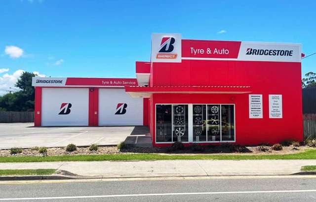 Bridgestone Select Tyre & Auto Albany Creek workshop gallery image