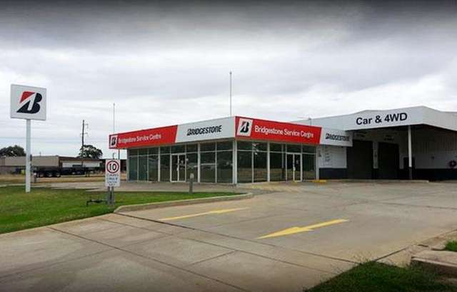 Bridgestone Service Centre Wagga Wagga workshop gallery image