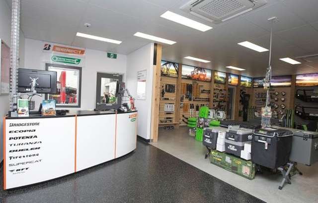 Bridgestone Select Tyre & Auto Beaudesert workshop gallery image