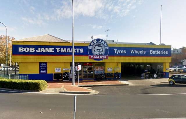 Bob Jane T-Marts Tamworth workshop gallery image