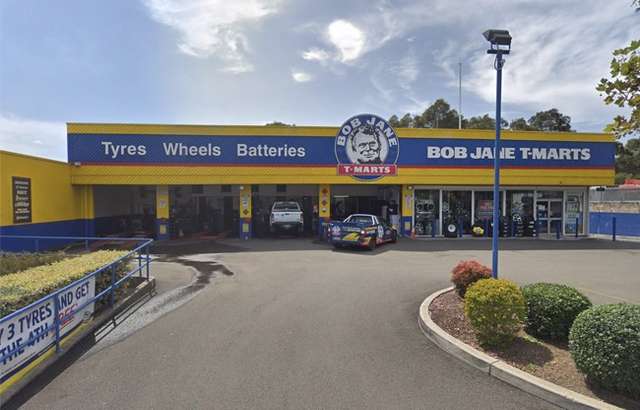 Bob Jane T-Marts Shell Harbour workshop gallery image