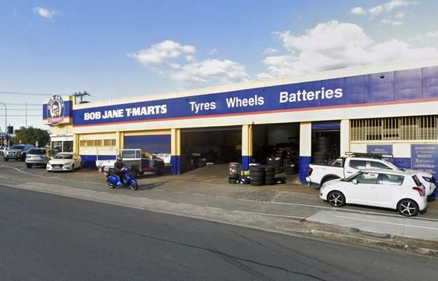 Bob Jane T-Marts Springwood workshop gallery image