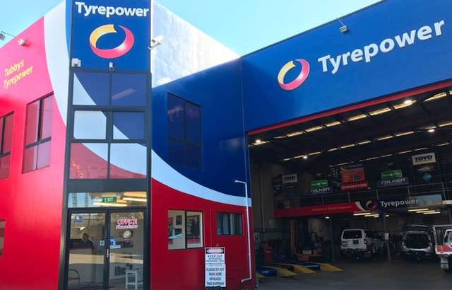 Tubbys Tyrepower workshop gallery image