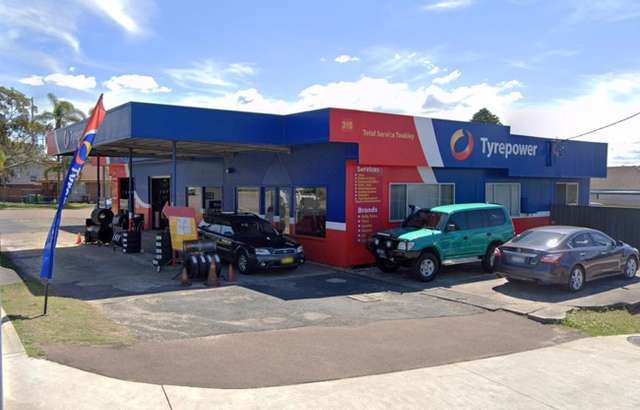 Toukley Tyrepower workshop gallery image