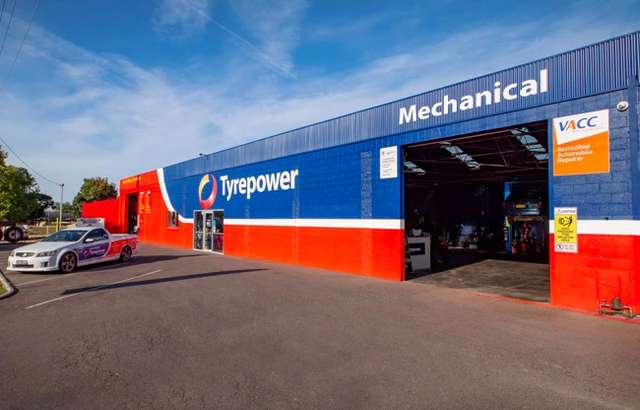 North Albury Tyrepower workshop gallery image