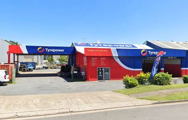 Labrador Tyrepower workshop gallery image