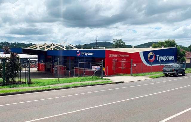 Johnsons Tyrepower - Nambour workshop gallery image