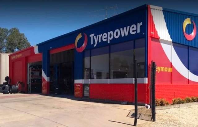 Seymour Tyrepower workshop gallery image