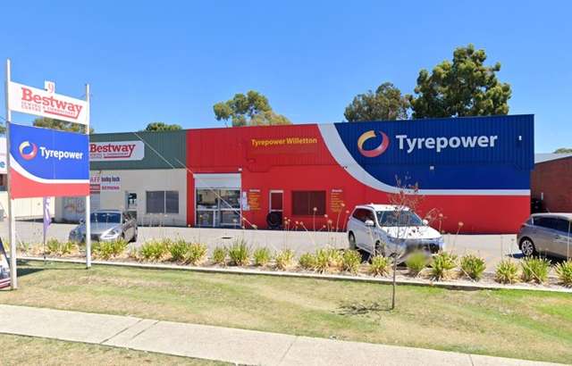 Willetton Tyrepower workshop gallery image