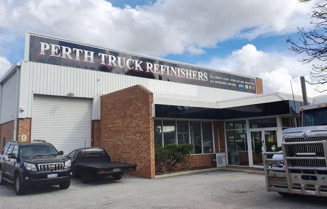 Perth Truck Refinishers workshop gallery image