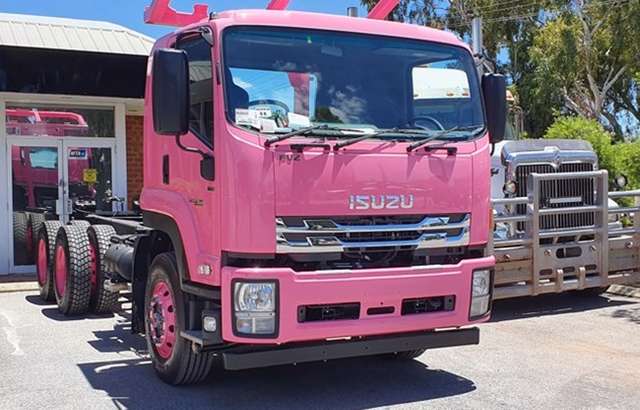 Perth Truck Refinishers workshop gallery image