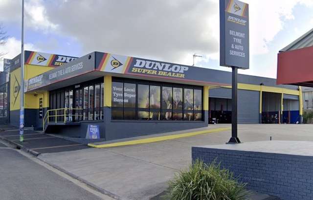 Dunlop Super Dealer Belmont workshop gallery image