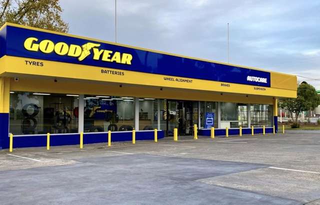 Goodyear Autocare Kingsbury workshop gallery image