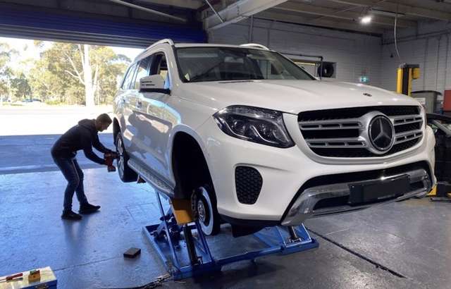 Goodyear Autocare Kingsbury workshop gallery image