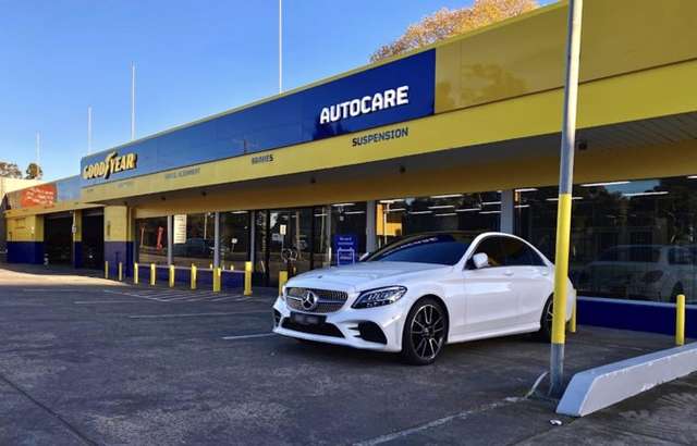Goodyear Autocare Kingsbury workshop gallery image