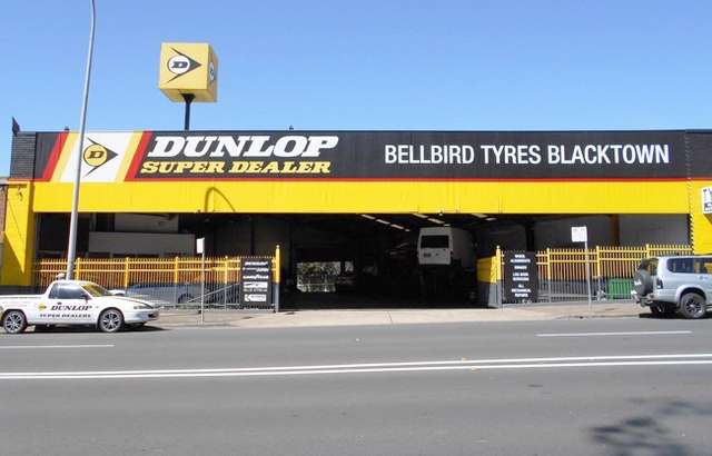Dunlop Super Dealer Blacktown workshop gallery image