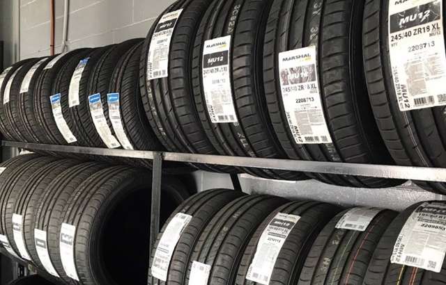 Dunlop Super Dealer Blacktown workshop gallery image