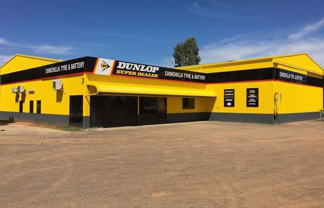 Dunlop Super Dealer Chinchilla workshop gallery image