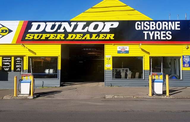 Dunlop Super Dealer Gisborne workshop gallery image