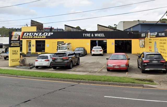 Dunlop Super Dealer West Ryde workshop gallery image