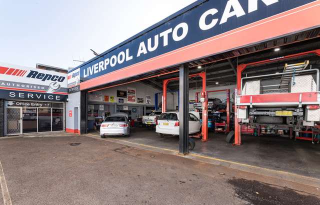 Liverpool Autocare workshop gallery image