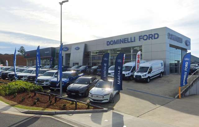 Dominelli Ford & GWM workshop gallery image