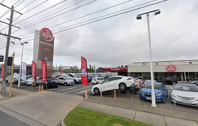 Booran Motors Dandenong workshop gallery image