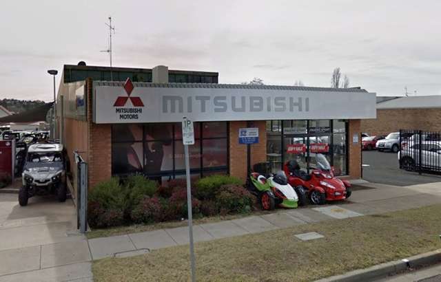 Graham Betts Mitsubishi workshop gallery image