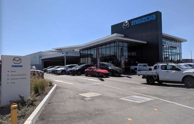 South Morang Mazda workshop gallery image