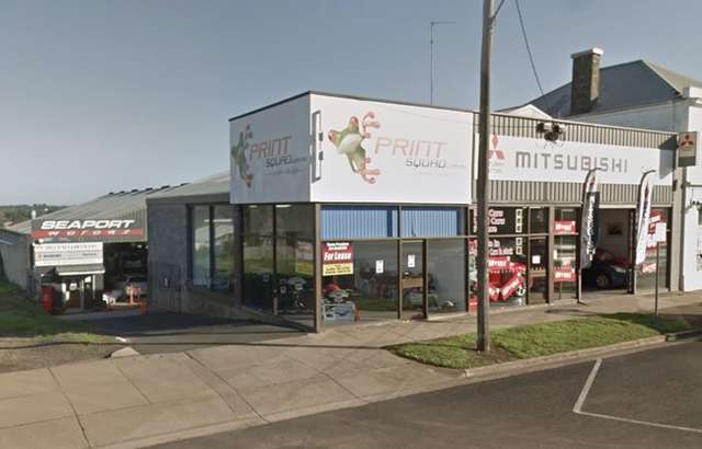 Seaport Motors Mitsubishi workshop gallery image