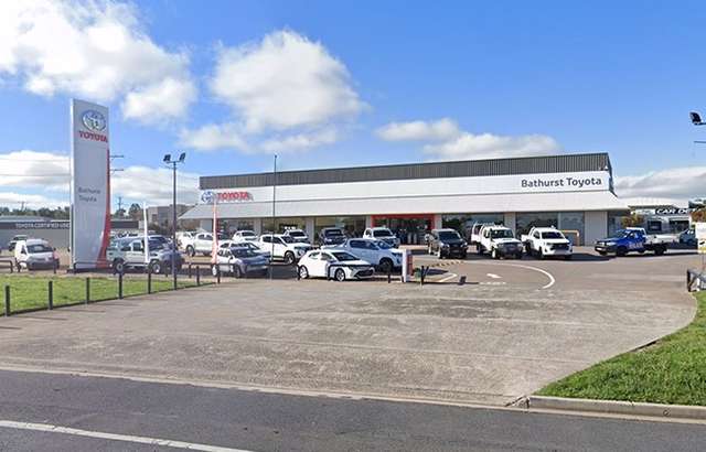 Bathurst Toyota workshop gallery image