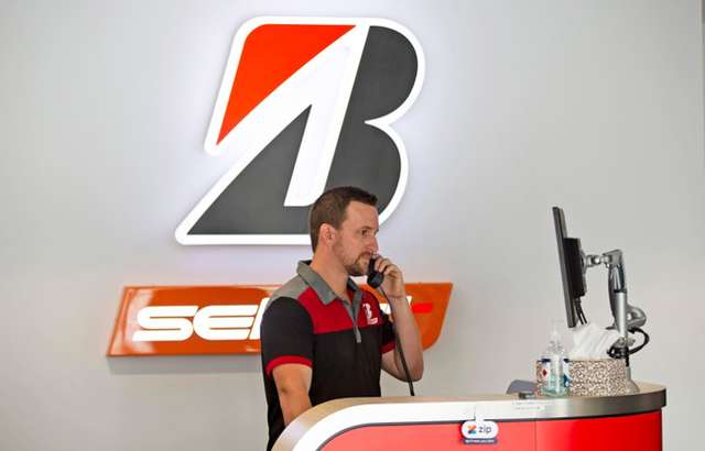 Bridgestone Select Tyre & Auto Berrinba workshop gallery image