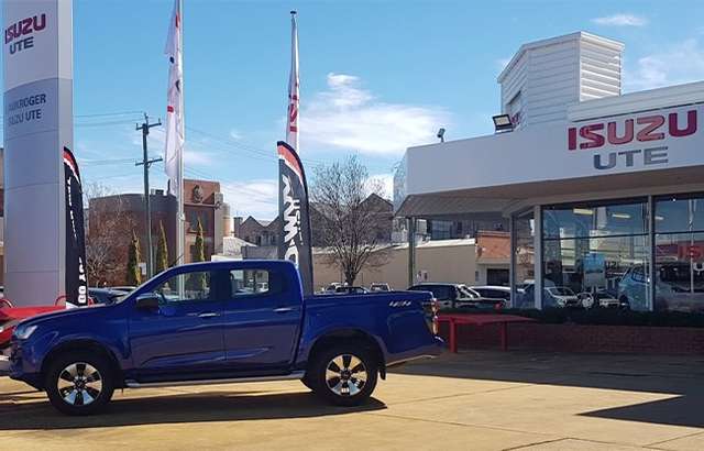 Gaukroger Isuzu Ute workshop gallery image