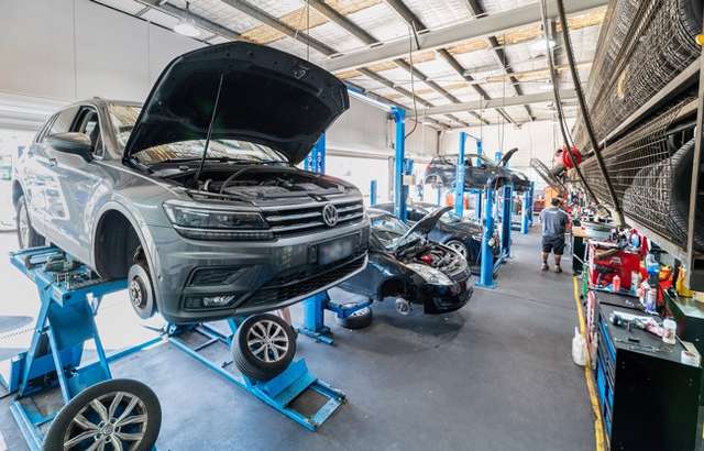 mycar Tyre & Auto Cannon Hill workshop gallery image