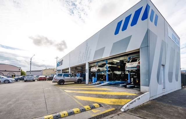 mycar Tyre & Auto Coburg workshop gallery image