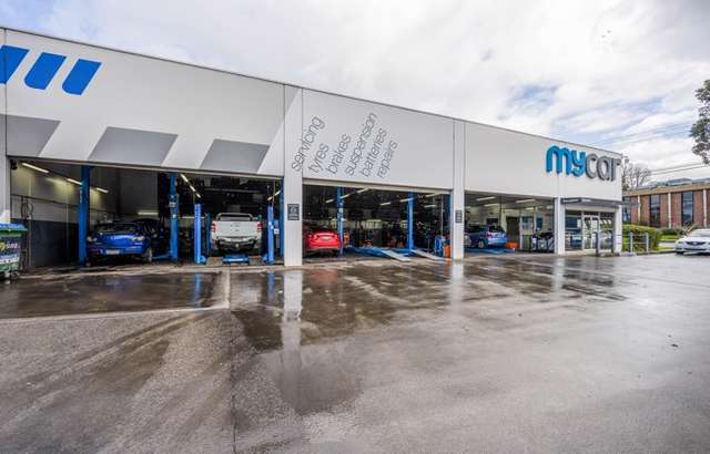 mycar Tyre & Auto Croydon workshop gallery image