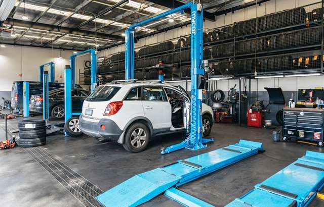 mycar Tyre & Auto Forest Hill workshop gallery image