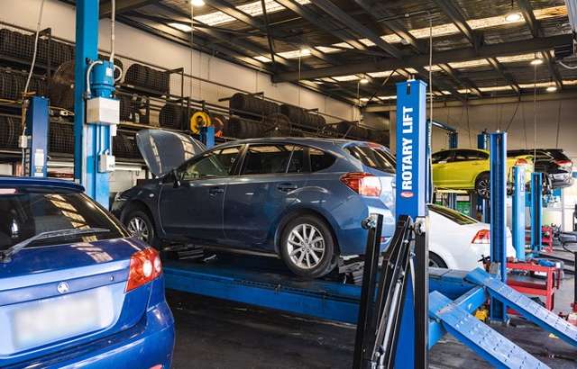 mycar Tyre & Auto Ingle Farm workshop gallery image