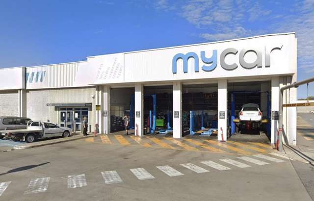 mycar Tyre & Auto Rockingham Park workshop gallery image