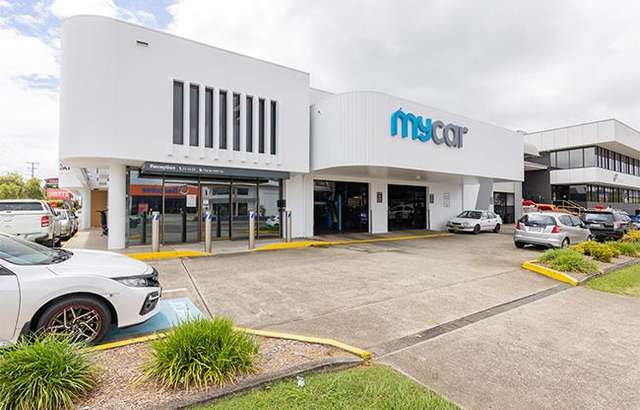 mycar Tyre & Auto Stafford workshop gallery image