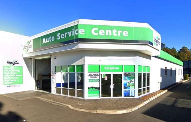 Ultra Tune Campbelltown Nsw workshop gallery image