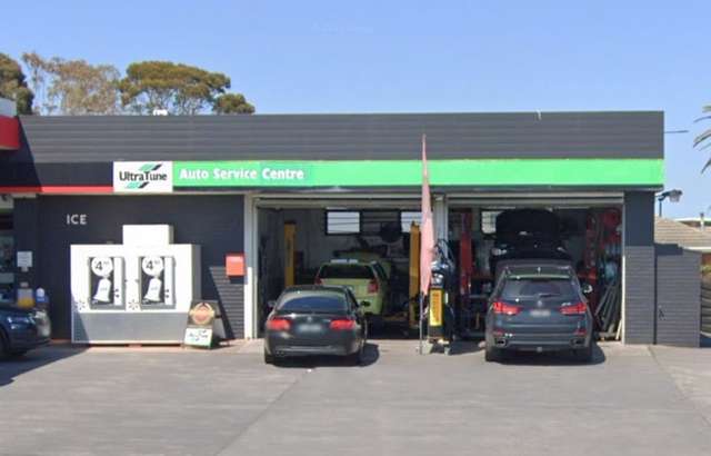 Ultra Tune Mentone workshop gallery image