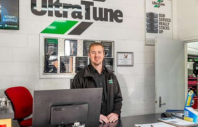 Ultra Tune Modbury workshop gallery image
