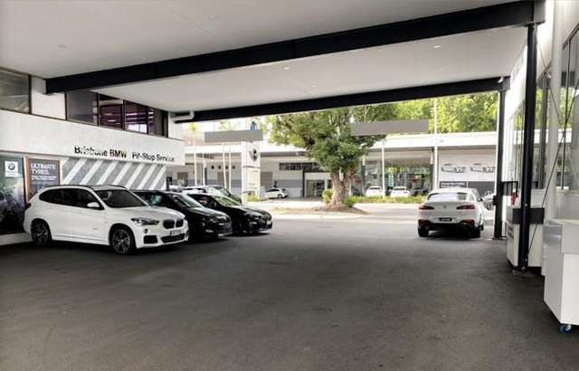 Brisbane BMW workshop gallery image