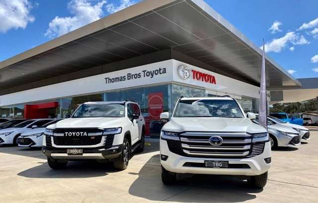 Thomas Bros Toyota Service Centre workshop gallery image
