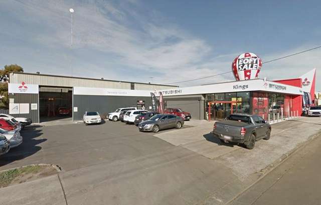 Kings Cars Waurn Ponds workshop gallery image