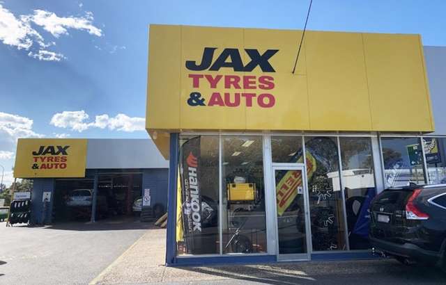 JAX Tyres & Auto Aspley workshop gallery image
